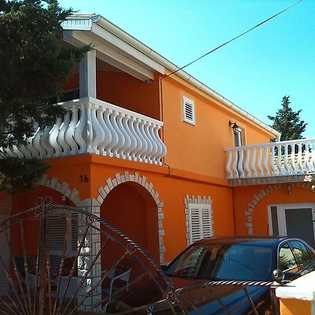 Apartments Batarilo Gornji Karin Kültér fotó