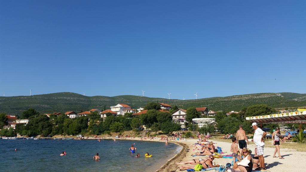 Apartments Batarilo Gornji Karin Kültér fotó